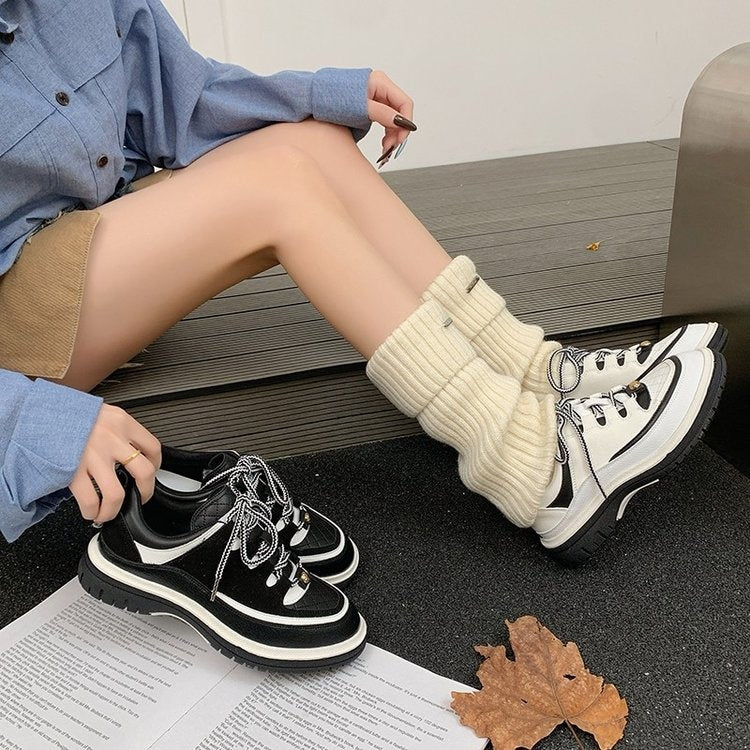 Noble Retro Black And White Color Block Sneakers For Women, 2026 Spring Autumn New Lace-up Soft Sole Comfortable Versatile Casual Board Shoes
